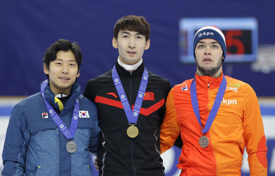 为支持同一 为支持同一