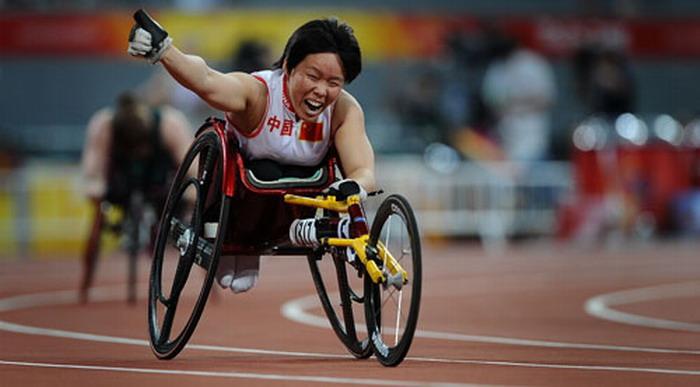 斯瓦泰克 斯瓦泰克