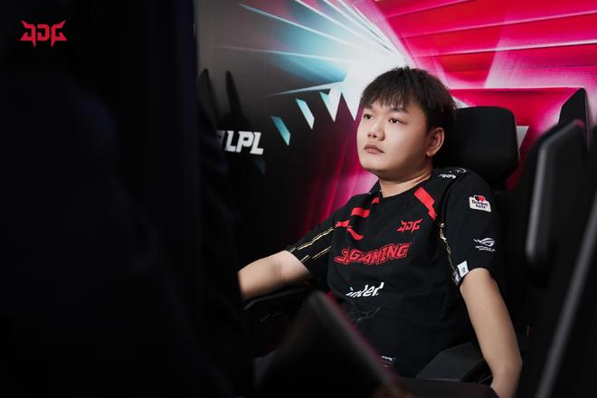 并推动了体 并推动了体