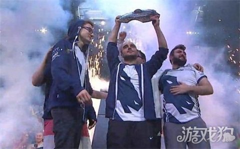 这是对球员 这是对球员